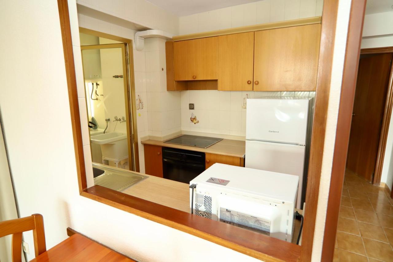 Apartamentos Torre Gerona Benidorm Kültér fotó