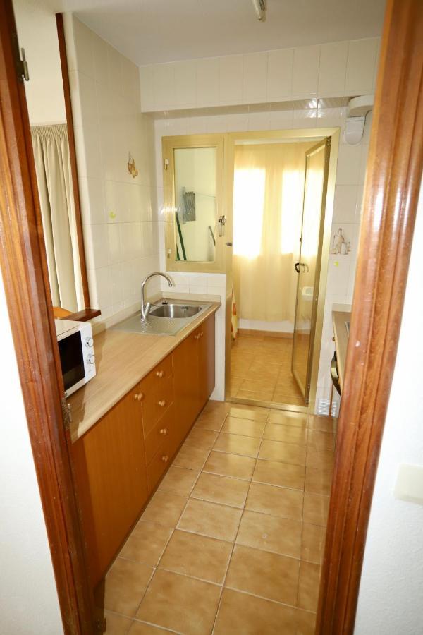 Apartamentos Torre Gerona Benidorm Kültér fotó