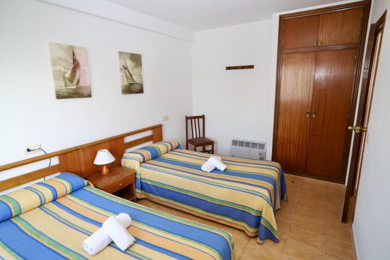Apartamentos Torre Gerona Benidorm Kültér fotó