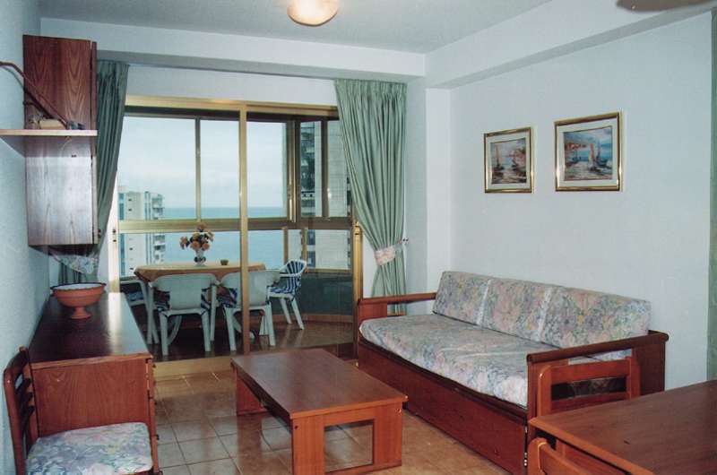 Apartamentos Torre Gerona Benidorm Kültér fotó